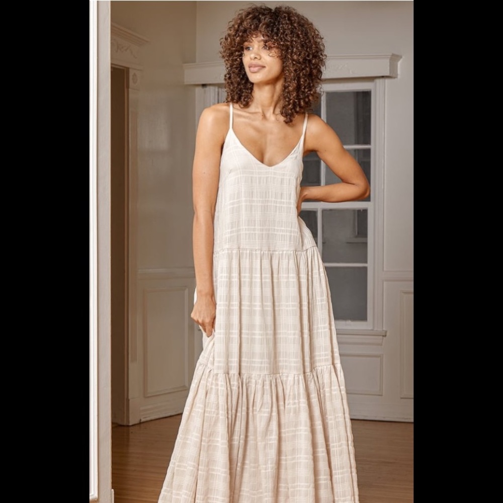 NWT Lulu's Boho Cream Sleeveless Tiered Maxi Dress